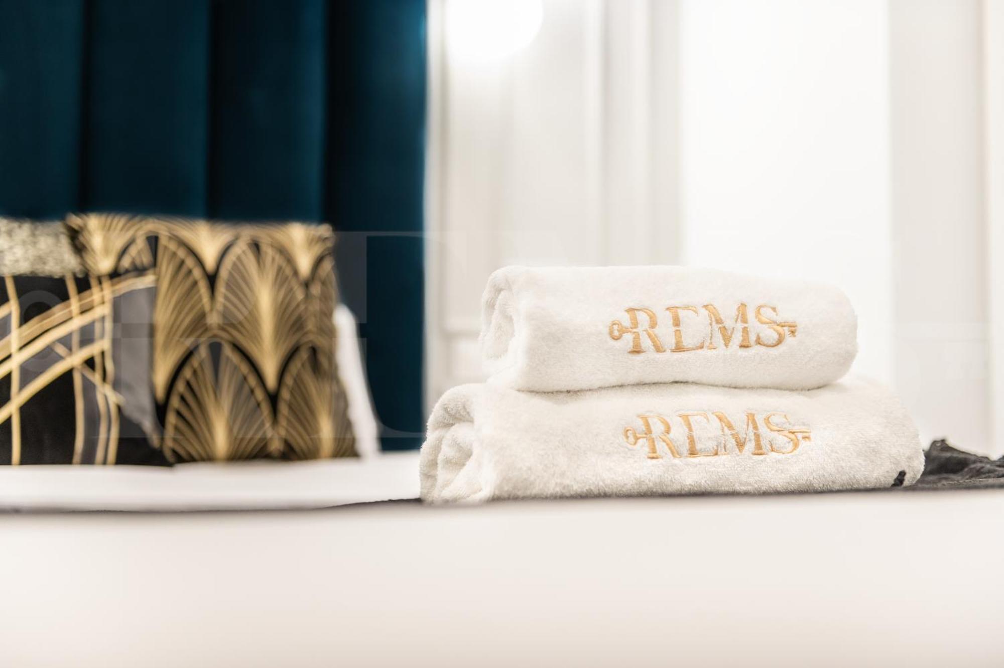 Glamorous Flat In The Heart Of Malaga By Rems Extérieur photo